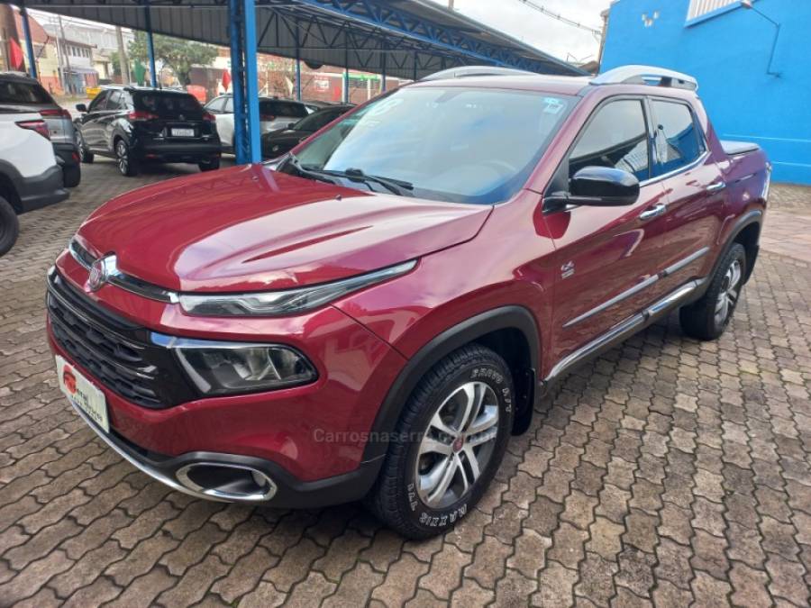 FIAT - TORO - 2018/2018 - Vermelha - R$ 104.990,00