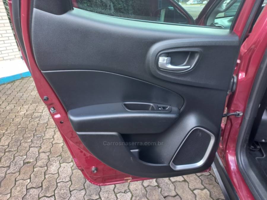 FIAT - TORO - 2018/2018 - Vermelha - R$ 104.990,00