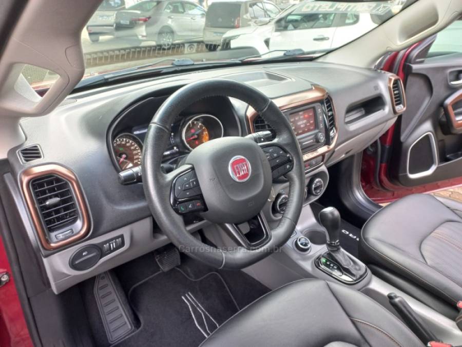 FIAT - TORO - 2018/2018 - Vermelha - R$ 104.990,00