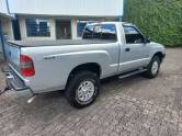 CHEVROLET - S10 - 2002/2003 - Prata - R$ 66.000,00