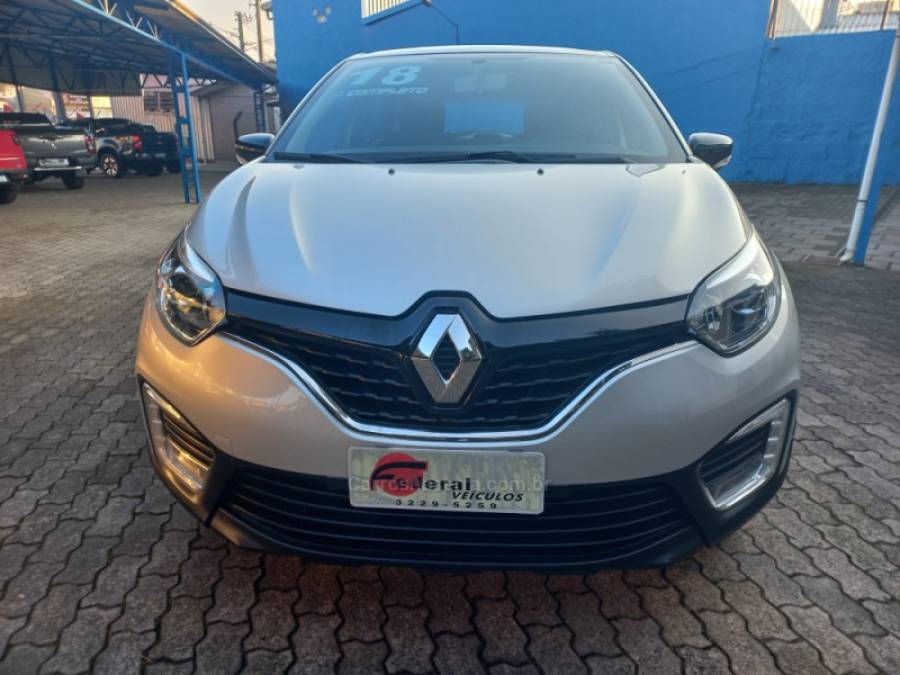 RENAULT - CAPTUR - 2018/2018 - Prata - R$ 71.500,00