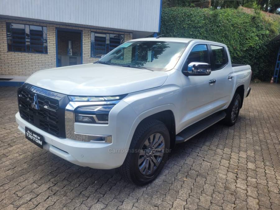 MITSUBISHI - L200 TRITON - 2025/2026 - Branca - R$ 329.990,00