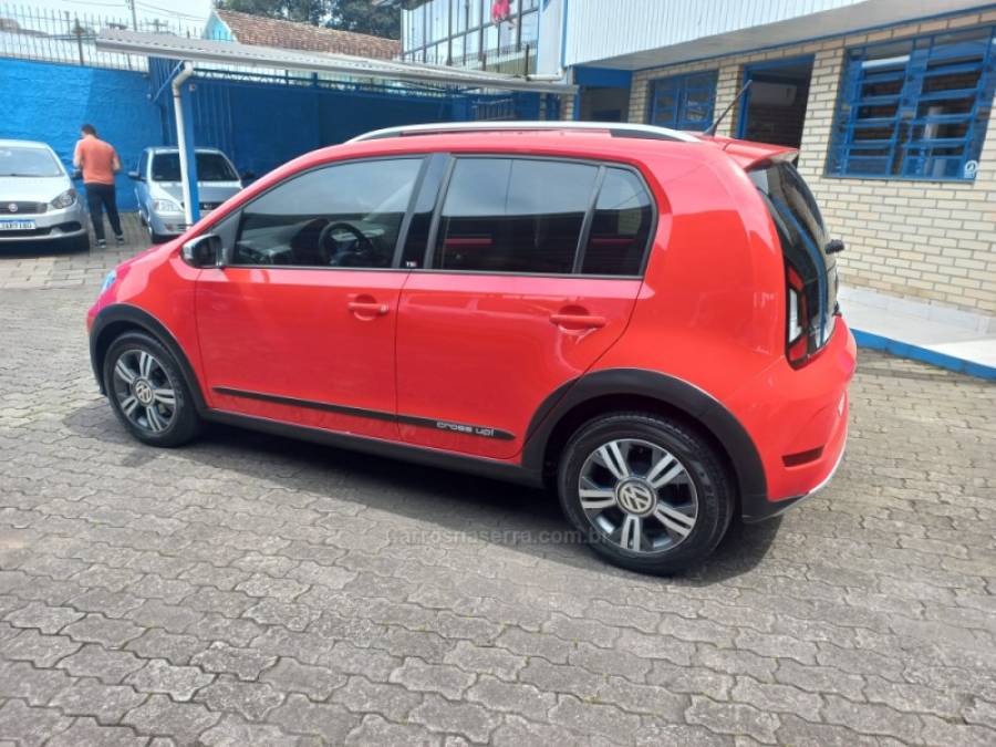 VOLKSWAGEN - UP - 2019/2019 - Vermelha - R$ 65.990,00