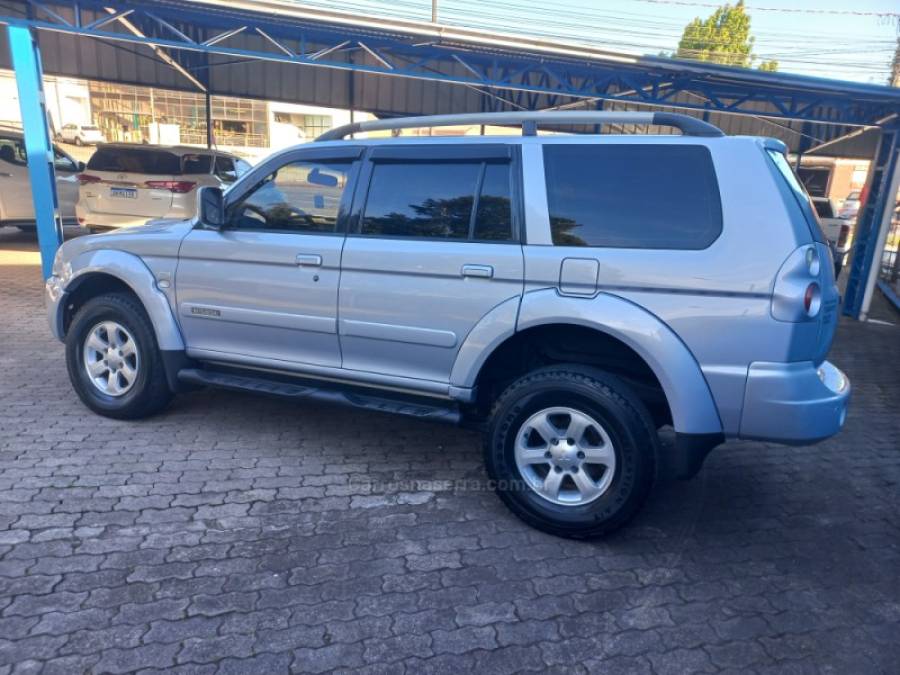 MITSUBISHI - PAJERO SPORT - 2009/2009 - Prata - R$ 62.000,00