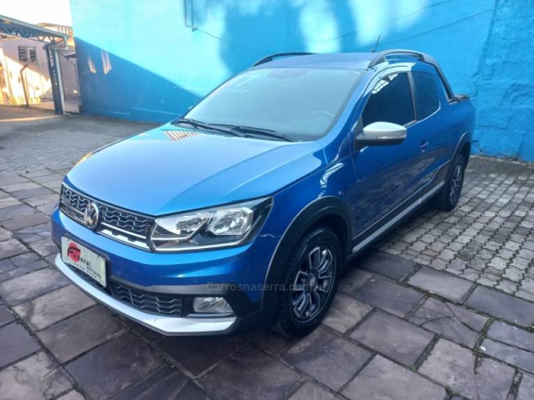 VOLKSWAGEN - SAVEIRO - 2017/2017 - Azul - R$ 77.500,00