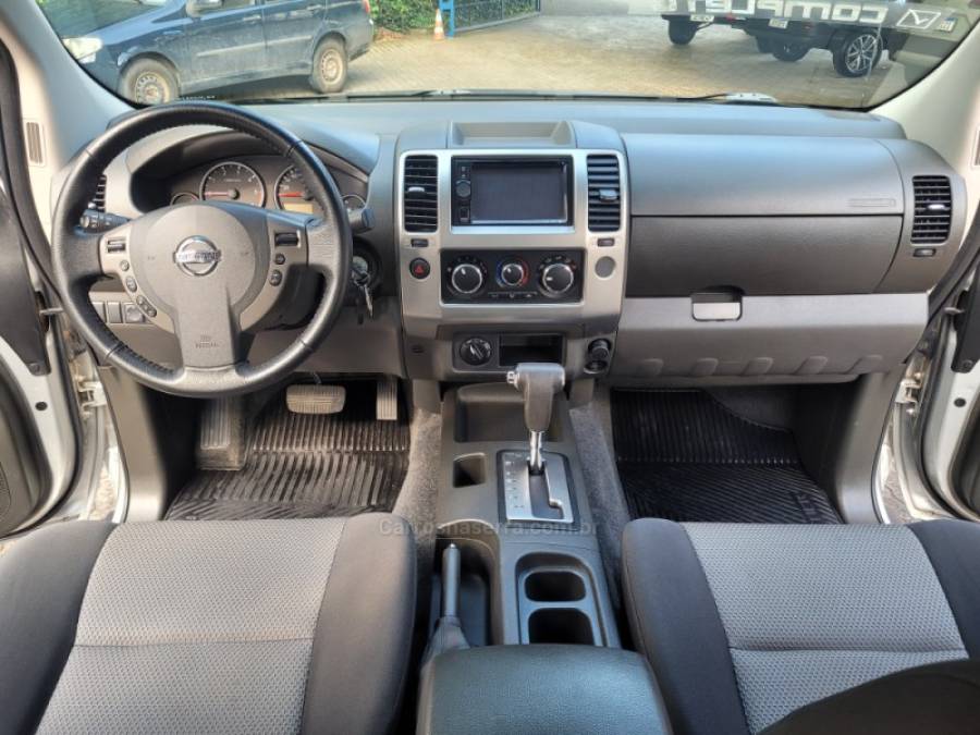 NISSAN - FRONTIER - 2016/2016 - Prata - R$ 120.000,00