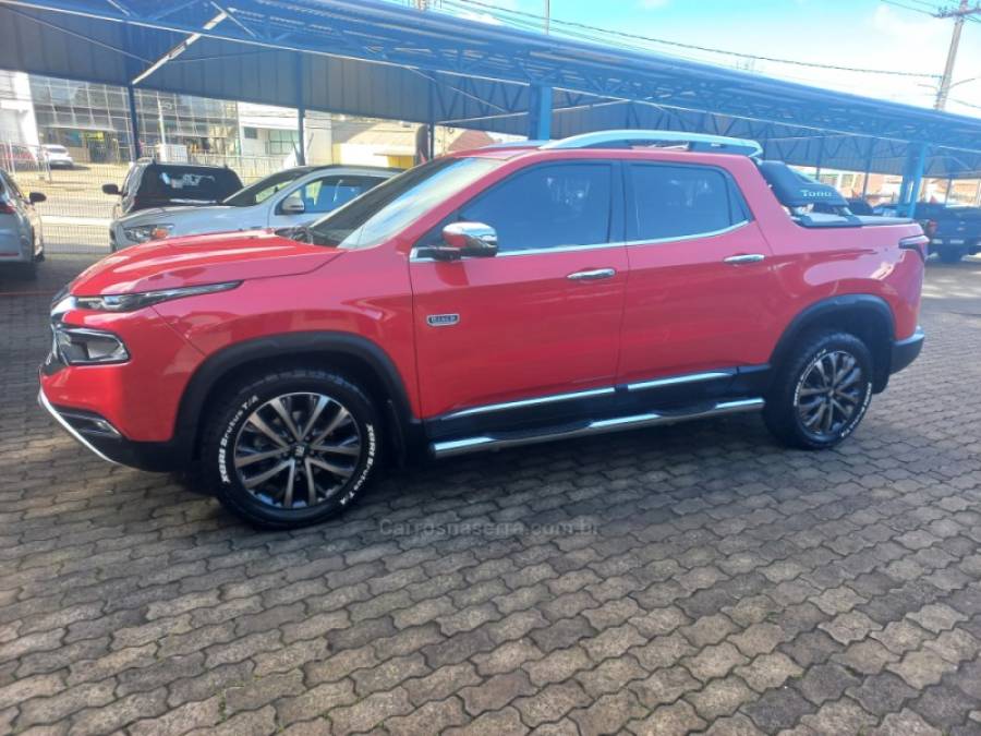 FIAT - TORO - 2022/2022 - Vermelha - R$ 139.900,00