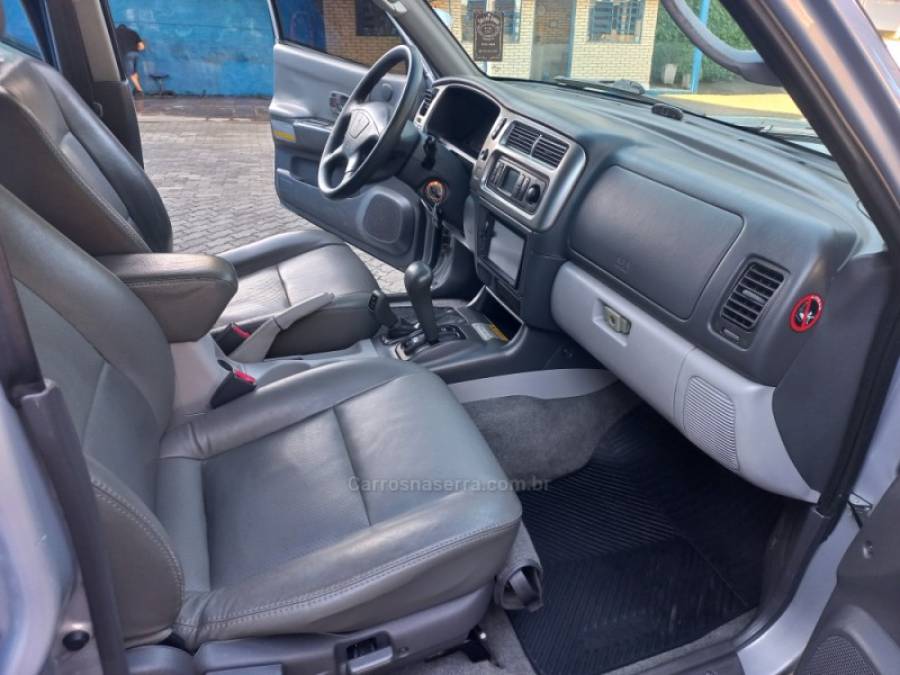 MITSUBISHI - PAJERO SPORT - 2009/2009 - Prata - R$ 62.000,00