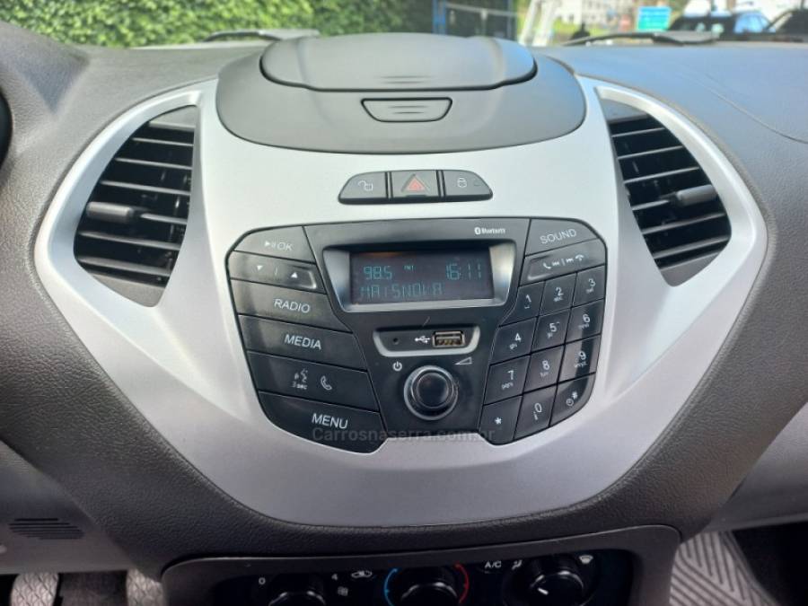 FORD - KA - 2018/2018 - Branca - R$ 43.990,00