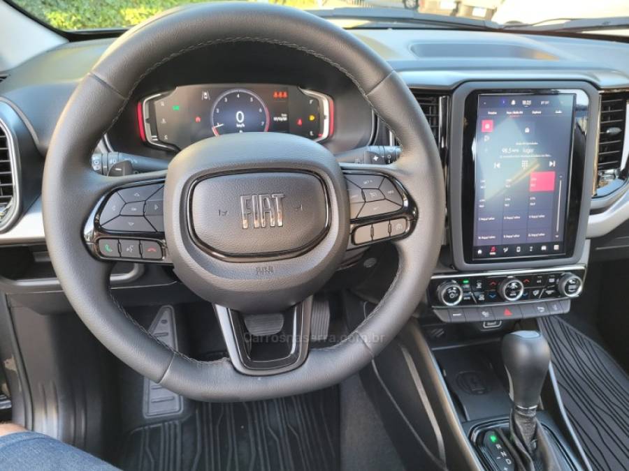 FIAT - TORO - 2025/2025 - Cinza - R$ 152.990,00