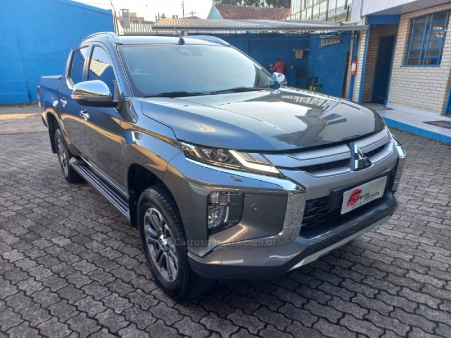 MITSUBISHI - L200 TRITON - 2022/2022 - Cinza - R$ 195.000,00