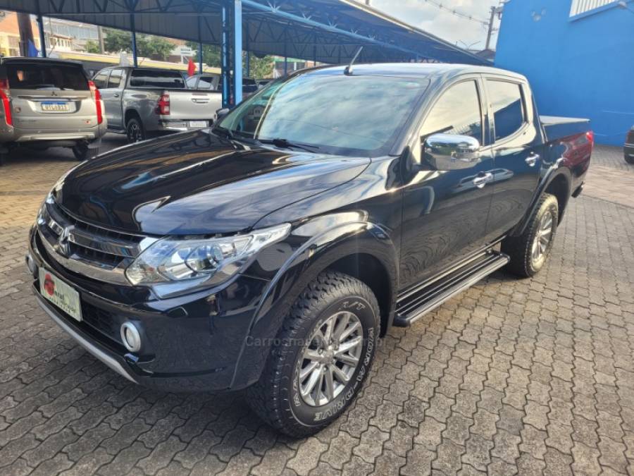 MITSUBISHI - L200 TRITON - 2019/2019 - Preta - R$ 148.990,00