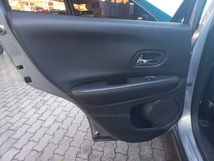 HONDA - HR-V - 2019/2019 - Prata - R$ 98.990,00