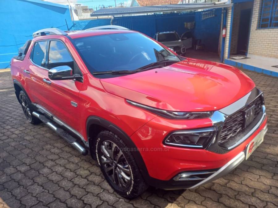 FIAT - TORO - 2022/2022 - Vermelha - R$ 139.900,00