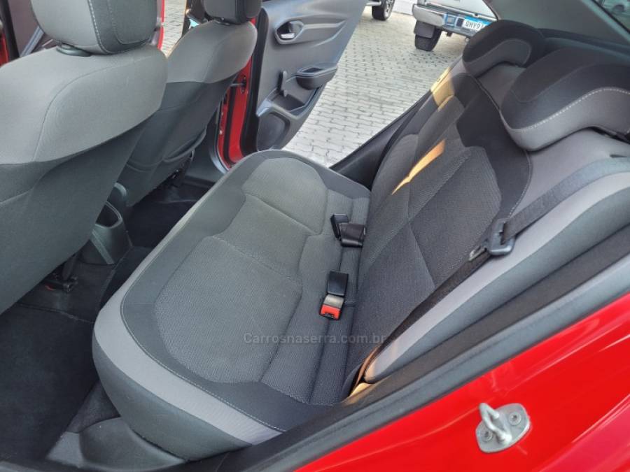 CHEVROLET - PRISMA - 2016/2016 - Vermelha - R$ 55.000,00