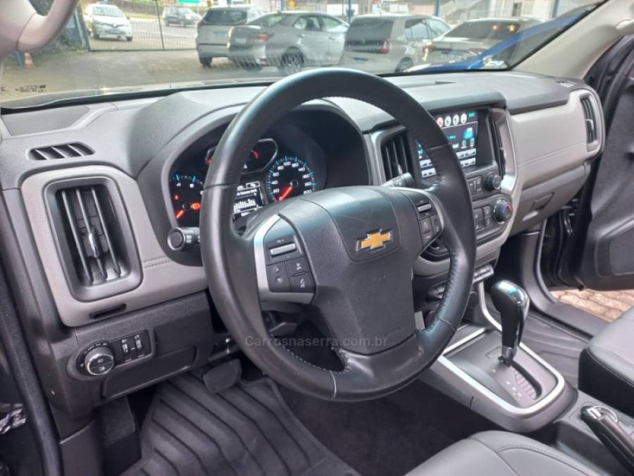 CHEVROLET - S10 - 2020/2020 - Cinza - R$ 145.990,00