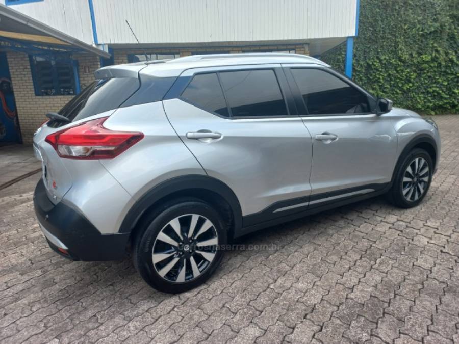 NISSAN - KICKS - 2021/2021 - Prata - R$ 91.500,00