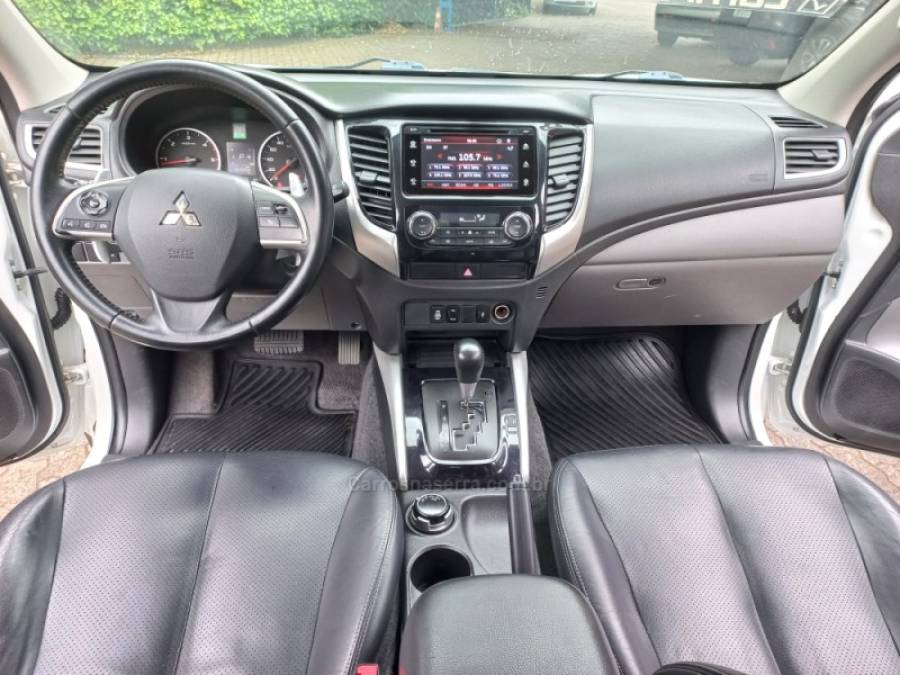 MITSUBISHI - L200 TRITON - 2018/2018 - Branca - R$ 145.000,00