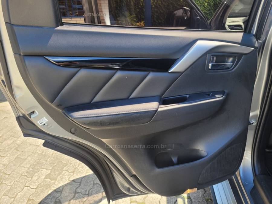 MITSUBISHI - PAJERO SPORT - 2020/2020 - Cinza - R$ 219.000,00