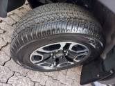 TOYOTA - HILUX - 2023/2023 - Cinza - R$ 265.990,00