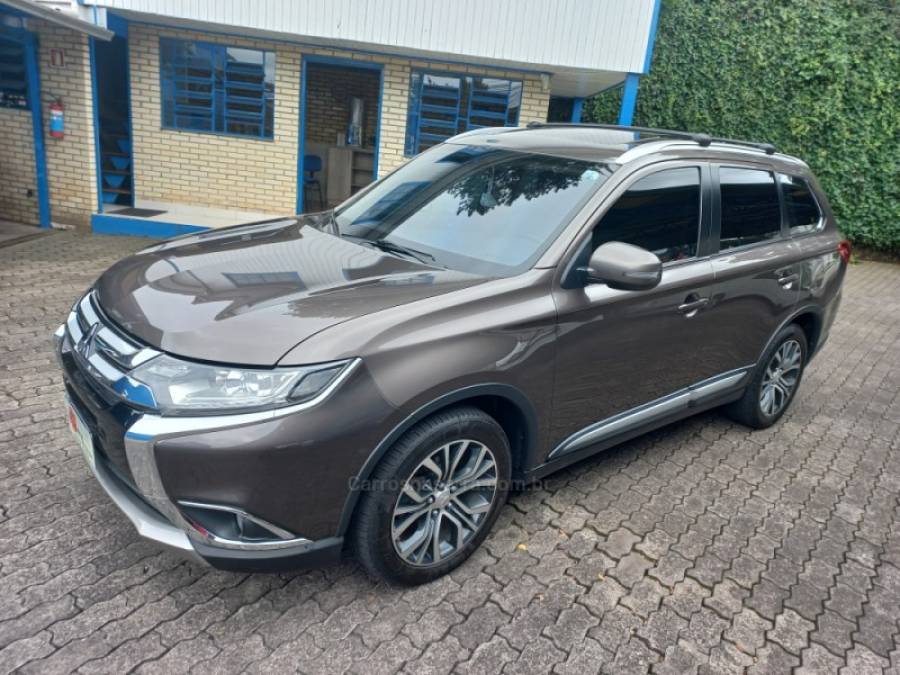 MITSUBISHI - OUTLANDER - 2017/2017 - Cinza - R$ 139.900,00