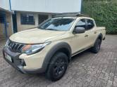 MITSUBISHI - L200 TRITON - 2022/2023 - Branca - R$ 209.000,00