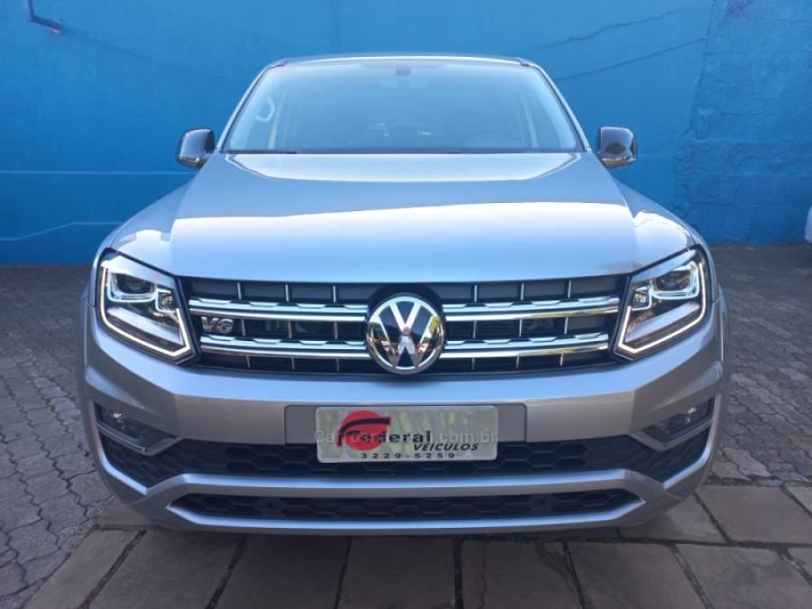 VOLKSWAGEN - AMAROK - 2023/2023 - Cinza - R$ 199.990,00
