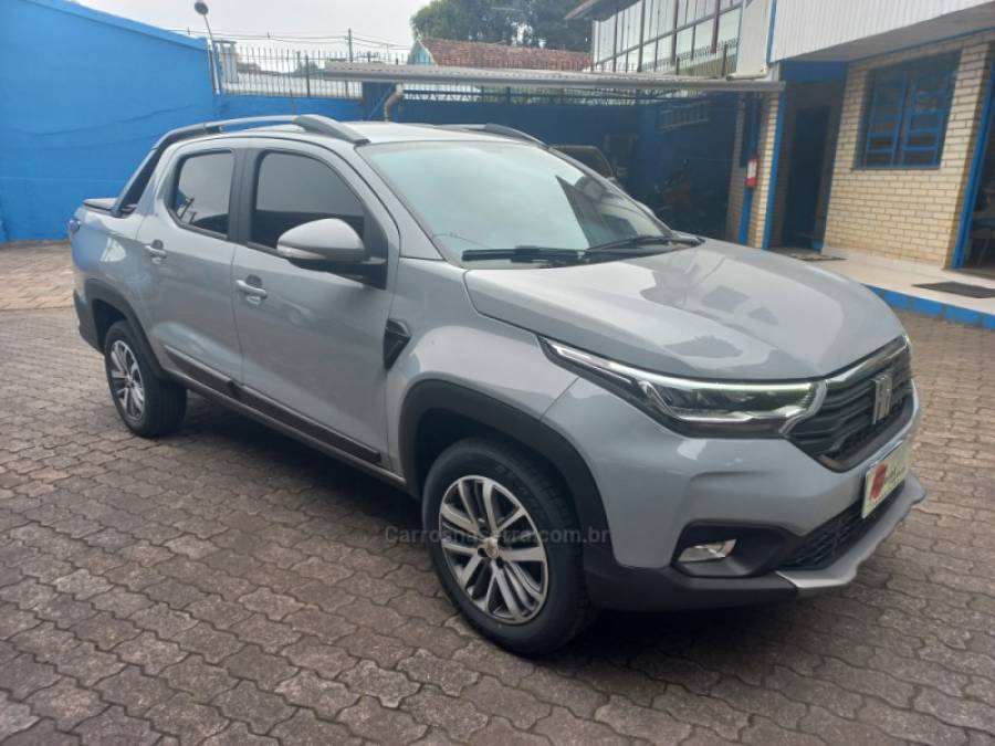 FIAT - STRADA - 2023/2023 - Cinza - R$ 116.990,00