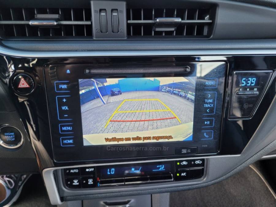 TOYOTA - COROLLA - 2019/2019 - Prata - R$ 106.900,00