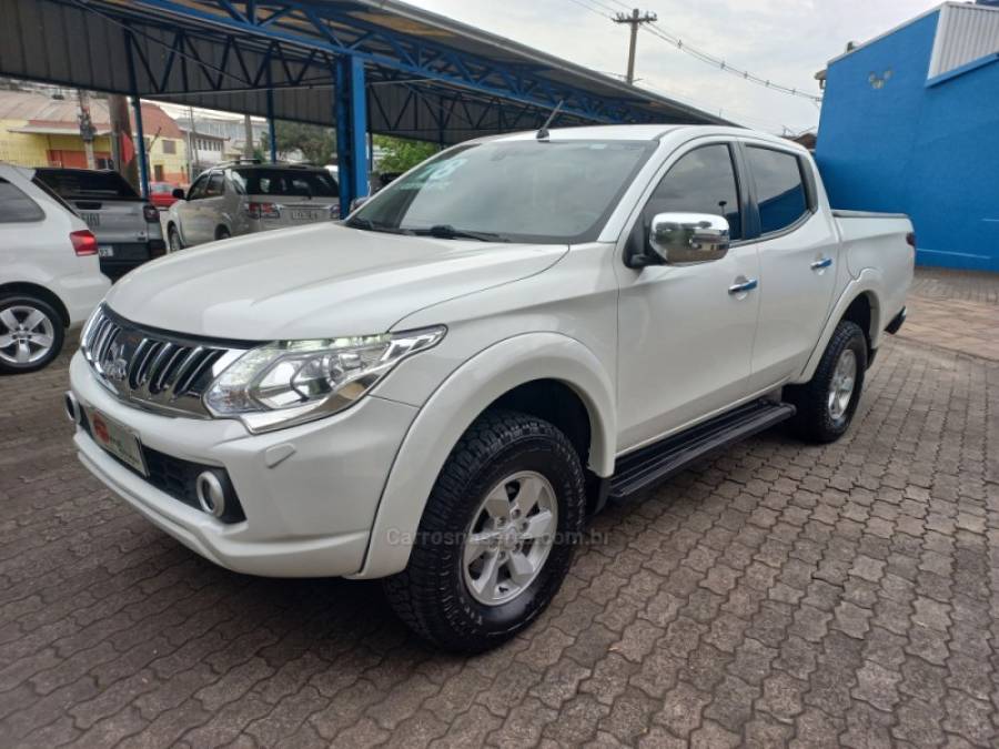 MITSUBISHI - L200 TRITON - 2018/2018 - Branca - R$ 145.000,00