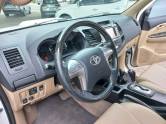 TOYOTA - HILUX SW4 - 2015/2015 - Branca - R$ 149.990,00