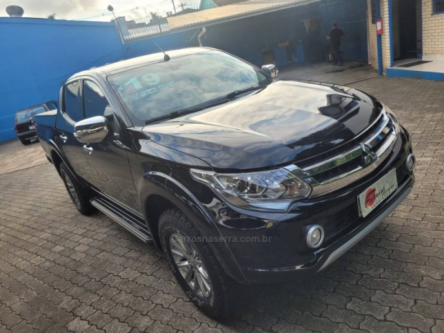 MITSUBISHI - L200 TRITON - 2019/2019 - Preta - R$ 148.990,00