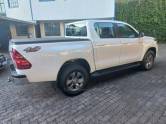 TOYOTA - HILUX - 2017/2017 - Branca - R$ 166.990,00