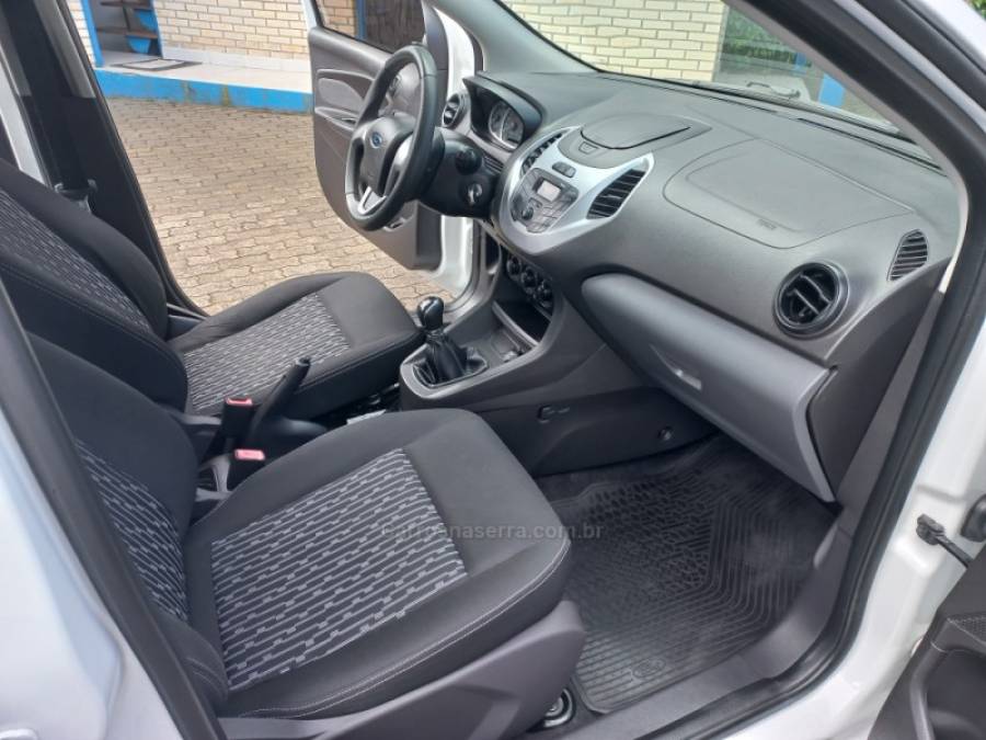 FORD - KA - 2018/2018 - Branca - R$ 43.990,00