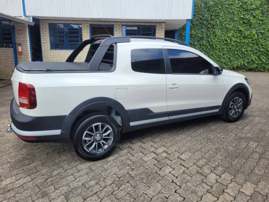 VOLKSWAGEN - SAVEIRO - 2019/2019 - Branca - R$ 85.900,00