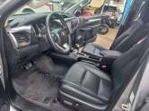 TOYOTA - HILUX - 2021/2021 - Prata - R$ 235.000,00