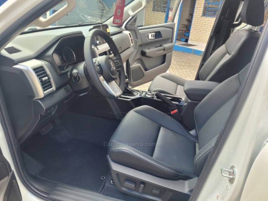 MITSUBISHI - L200 TRITON - 2025/2026 - Branca - R$ 329.990,00