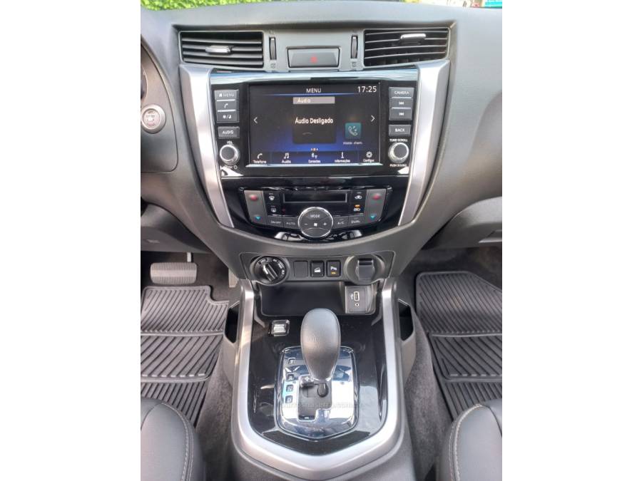NISSAN - FRONTIER - 2025/2025 - Branca - R$ 229.990,00