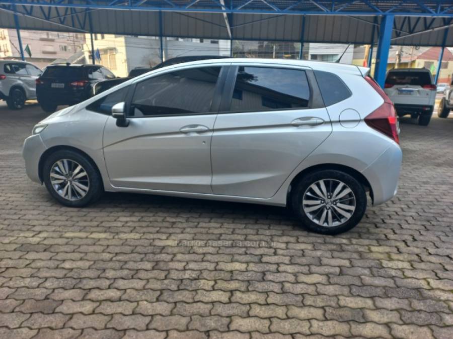 HONDA - FIT - 2016/2016 - Prata - R$ 67.500,00