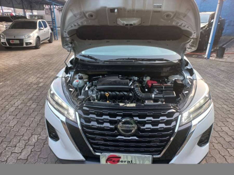 NISSAN - KICKS - 2022/2022 - Branca - R$ 99.900,00