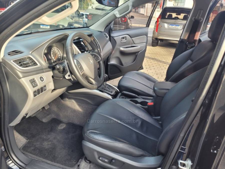 MITSUBISHI - L200 TRITON - 2019/2019 - Preta - R$ 148.990,00