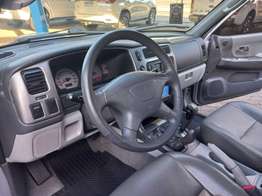 MITSUBISHI - PAJERO SPORT - 2009/2009 - Prata - R$ 62.000,00