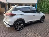 NISSAN - KICKS - 2022/2022 - Branca - R$ 105.990,00