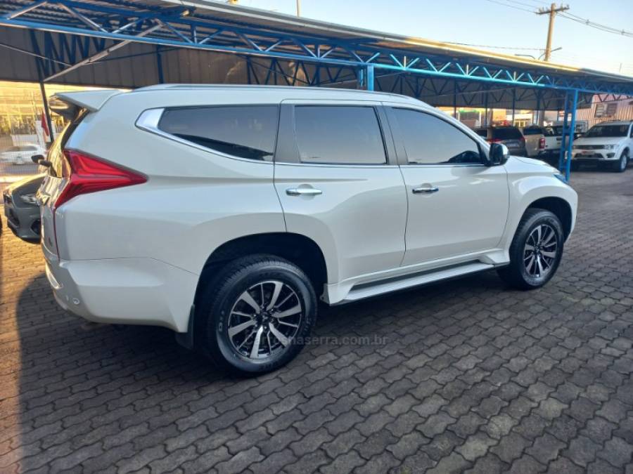 MITSUBISHI - PAJERO SPORT - 2020/2020 - Preta - R$ 235.000,00