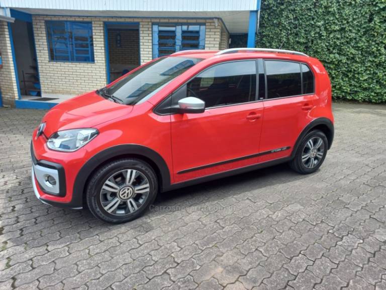 VOLKSWAGEN - UP - 2019/2019 - Vermelha - R$ 65.990,00