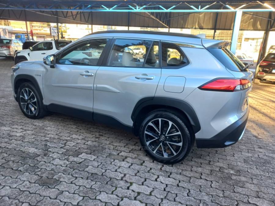 TOYOTA - COROLLA - 2022/2022 - Prata - R$ 150.990,00