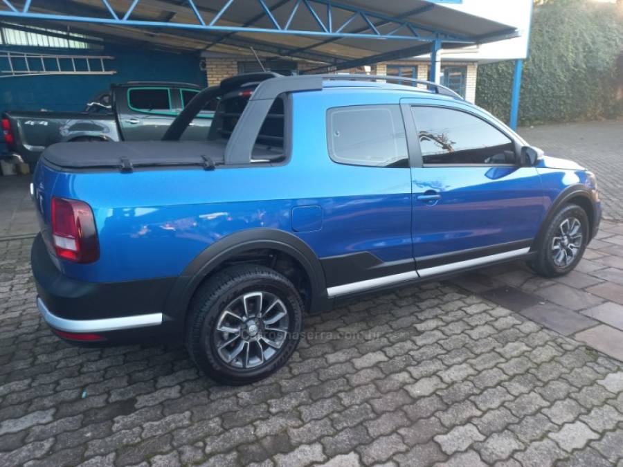 VOLKSWAGEN - SAVEIRO - 2017/2017 - Azul - R$ 77.500,00