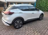 NISSAN - KICKS - 2022/2022 - Branca - R$ 105.990,00