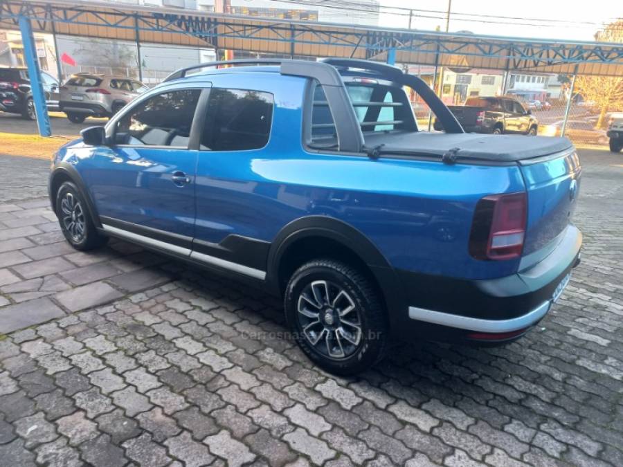 VOLKSWAGEN - SAVEIRO - 2017/2017 - Azul - R$ 77.500,00