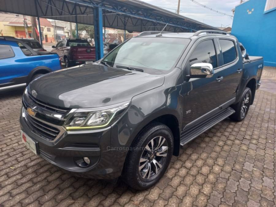 CHEVROLET - S10 - 2020/2020 - Cinza - R$ 145.990,00